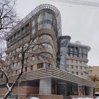 Дом в переулке :: Александр Чеботарь