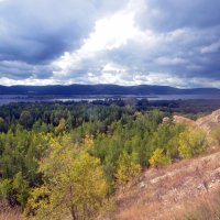 вид с горы :: Константин Трапезников