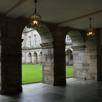 Внутренний дворик королевского дворца :: Ольга 