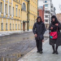 Городская Зарисовка :: юрий поляков