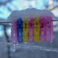 Прищепки во льду :: Оксана Новик 