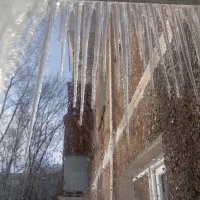 Веер из сосулек :: Елена Семигина Веер из сосулек :: Елена Семигина