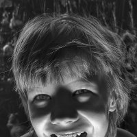 ПАПА! РАССКАЖИ СТРАШНУЮ СКАЗКУ) :: ВЛАДИМИР 