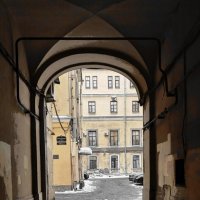 Питерские дворы :: Наталья Герасимова Питерские дворы :: Наталья Герасимова