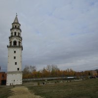 Невьянская наклонная башня :: Елена Шаламова