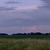 Лето,вечерние облака. :: сергей ермошкин