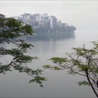 Озеро Возвращённого меча :: Валерий Готлиб