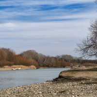 Реку Кубань в марте :: Игорь Сикорский Реку Кубань в марте :: Игорь Сикорский