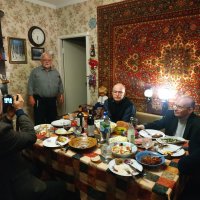 Мы все из одной группы набора 1972 г. физфака МГУ :: Андрей Лукьянов