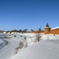 Вид на Каменку от стен монастыря :: Сергей Цветков