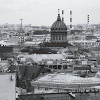 Вид на Санкт-Петербург с колоннады Исаакиевского собора :: Константин Бобинский