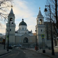 Центр Москвы. Иоанно-Предтеченский Ставропигиальный женский монастырь :: Лютый Дровосек