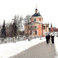 По Варварке к Красной площади и к парку "Зарядье". :: Татьяна Помогалова