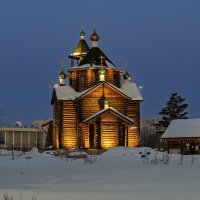 Храм на берегу у Амура :: Виктор Иванович Чернюк