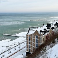 В феврале у моря. :: Валерия Комова