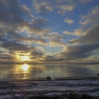 Зимним вечером..... :: Юрий Цыплятников