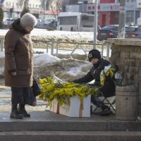 праздники - это злачные дни... или (купить, не купить)... :: Елена Агеева
