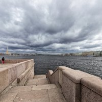 Холодный май на невских берегах :: Евгений 