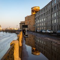 Прогулка по набережной реки Смоленки (Санкт-Петербург). :: Игорь Викторов