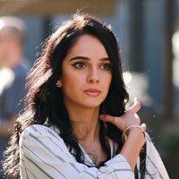 Уличный портрет :: Владимир59 