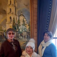 Девичник в весеннем кафе! :: Нина Андронова