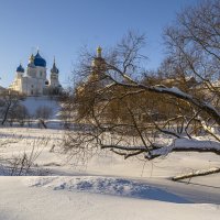 Вид на монастырь :: Сергей Цветков Вид на монастырь :: Сергей Цветков