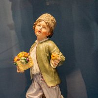 Мальчик с корзиной фруктов. Аллегория осени :: Ирина Соловьёва Мальчик с корзиной фруктов. Аллегория осени :: Ирина Соловьёва