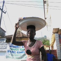 Девушка с тазиком. :: unix (Илья Утропов)