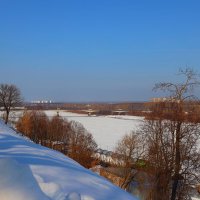 Вятка ещё не  вскрылась. :: Владимир иванов