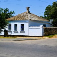 Керчь. Дом по ул. Чкалова 92/10. :: Пётр Чернега