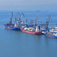 В порту Корсакова :: ИРЭН@ .