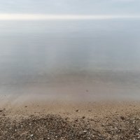 Берег, море, небо. Все слил в градиенте художник Туман. :: Sergey 