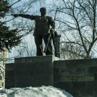 СЕРИЯ - Сударь, уже ВЕСНА :: Владимир Максимов