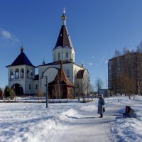 У храма. :: Михаил "Skipper"