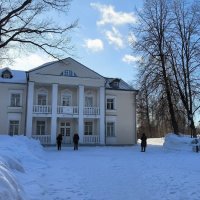 Бывший лечебный корпус в Абрамцево. :: Ольга 