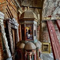 Среди мусора :: Натали