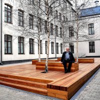 Скучно стало ,,,окурок некуда бросить,,, :: Анатолий Колосов