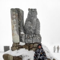 У Мишиного памятника :: Татьяна Лютаева