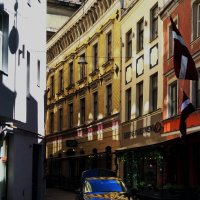 Городские улочки .. :: Татьян@ Ивановна