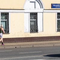 По набережной :: Александр 