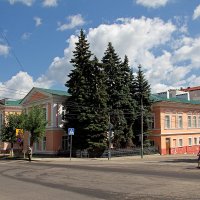 На улицах Пензы :: MILAV V