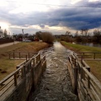 Тихвин кий шлюз :: Сергей Кочнев