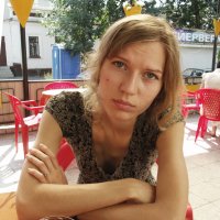 В летнем кафе :: СЮ