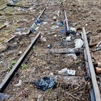 А рельсы-то, как водится, не всегда и сходятся. Где ж вы, мои весенние года? :: Юрий Вовк