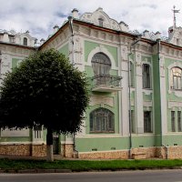 На улицах Чебоксар :: MILAV V