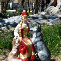 В детском  парке :: Валентин Семчишин