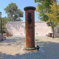 Керчь. Памятник Митридату VI Евпатору. :: Пётр Чернега