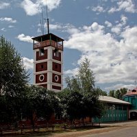 На улицах Уральска :: MILAV V