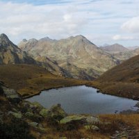 Осеннее озеро ... :: Андрей Любимов