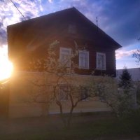 Весенний вечер в городе :: Сергей Кочнев